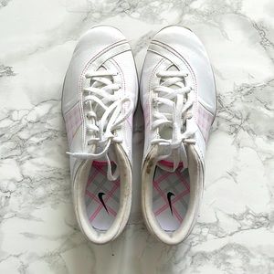 Nike Power Channel Women's TAC Golf Shoes with Spikes size 6.5